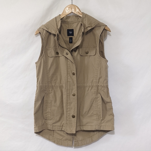 Gap Utility Khaki Sleeveless Vest - Picture 7 of 10